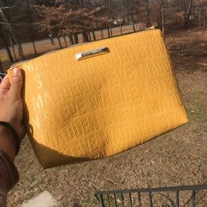 Steve Madden wrist bag